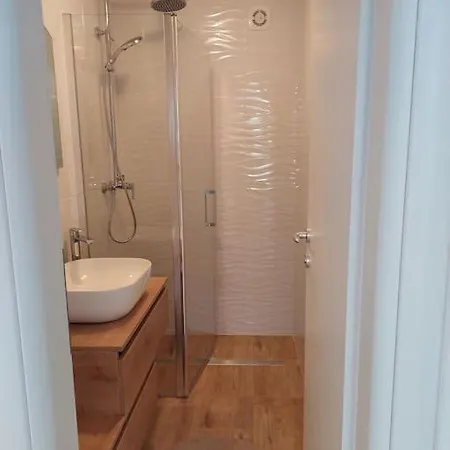 App Mirela 1 Apartment