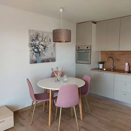 Apartment App Mirela 1 *