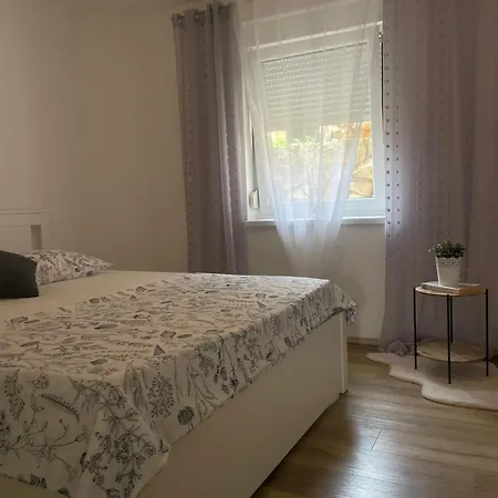 App Mirela 1 Novi Vinodolski