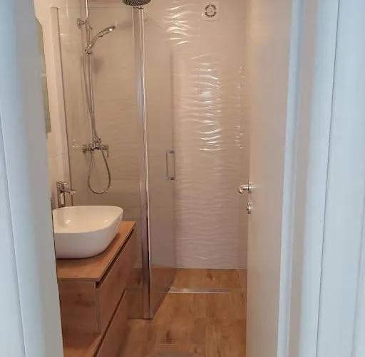 App Mirela 1 아파트