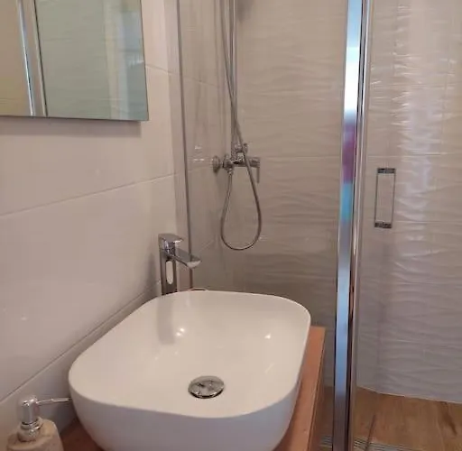 아파트 App Mirela 1 노비비노돌스키