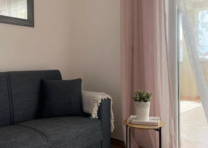 아파트 App Mirela 1 노비비노돌스키