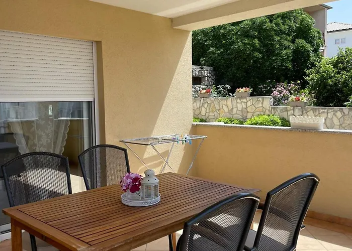 아파트 App Mirela 1 *